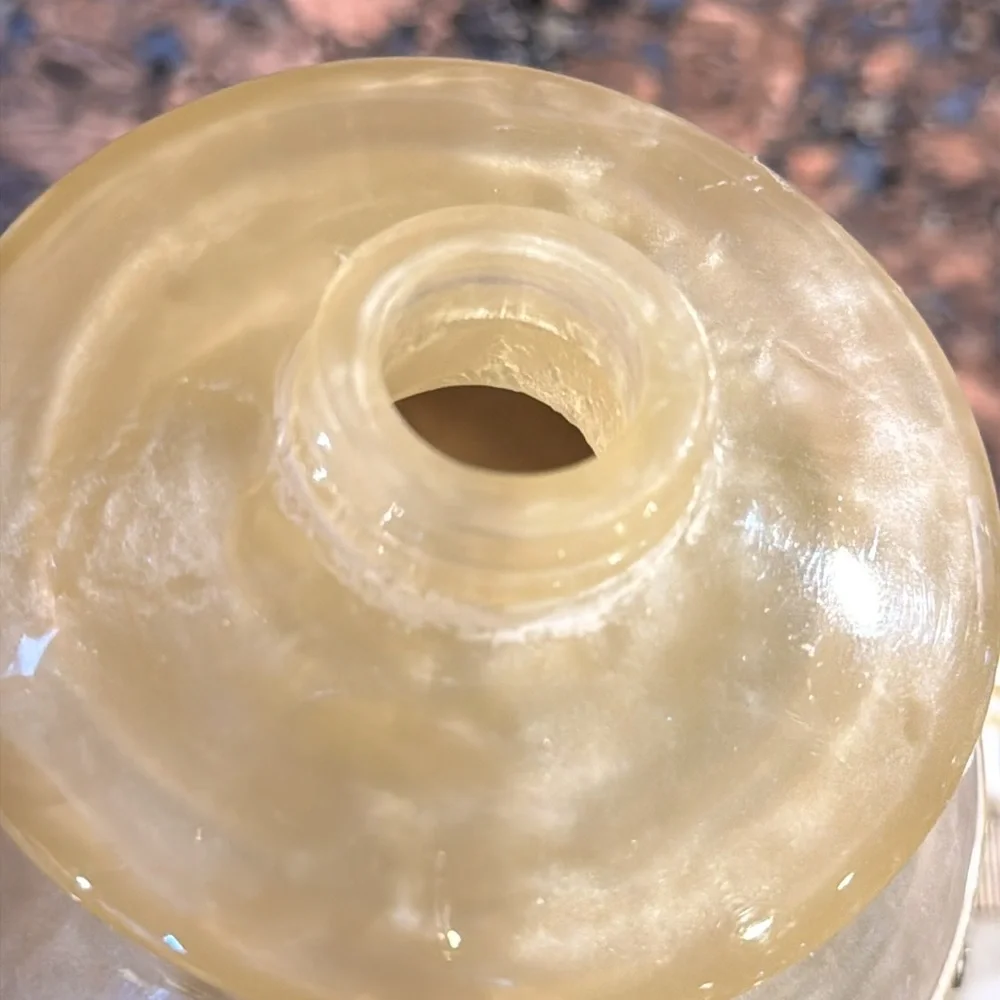 Resin hand or dish soap dispenser bathroom or kitchen